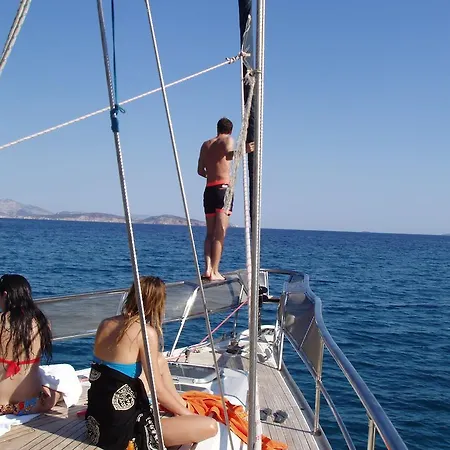 Botel Y/s Sofia Star 1